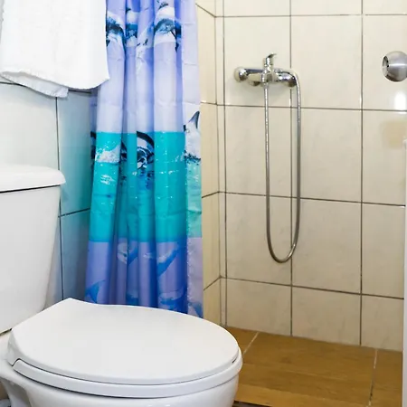 Apartament Strip Mall Laganas